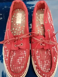 Bluefin Red Sequin Scuttle Sneakers size 9.5